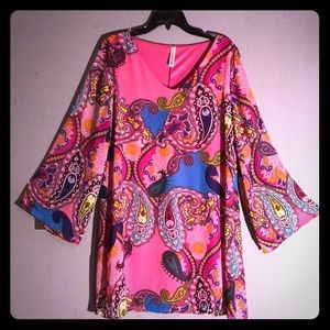 Fun paisley sheer bell sleeve dress. Mod hippie ❤️